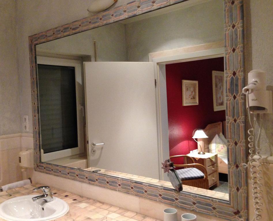 Hotel La Lanterna Müllenbach Zimmer foto